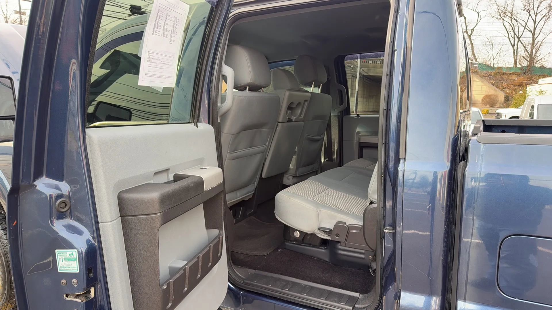 Used 2015 Ford F250 XLT w/ Snow Plow Prep Package image 25