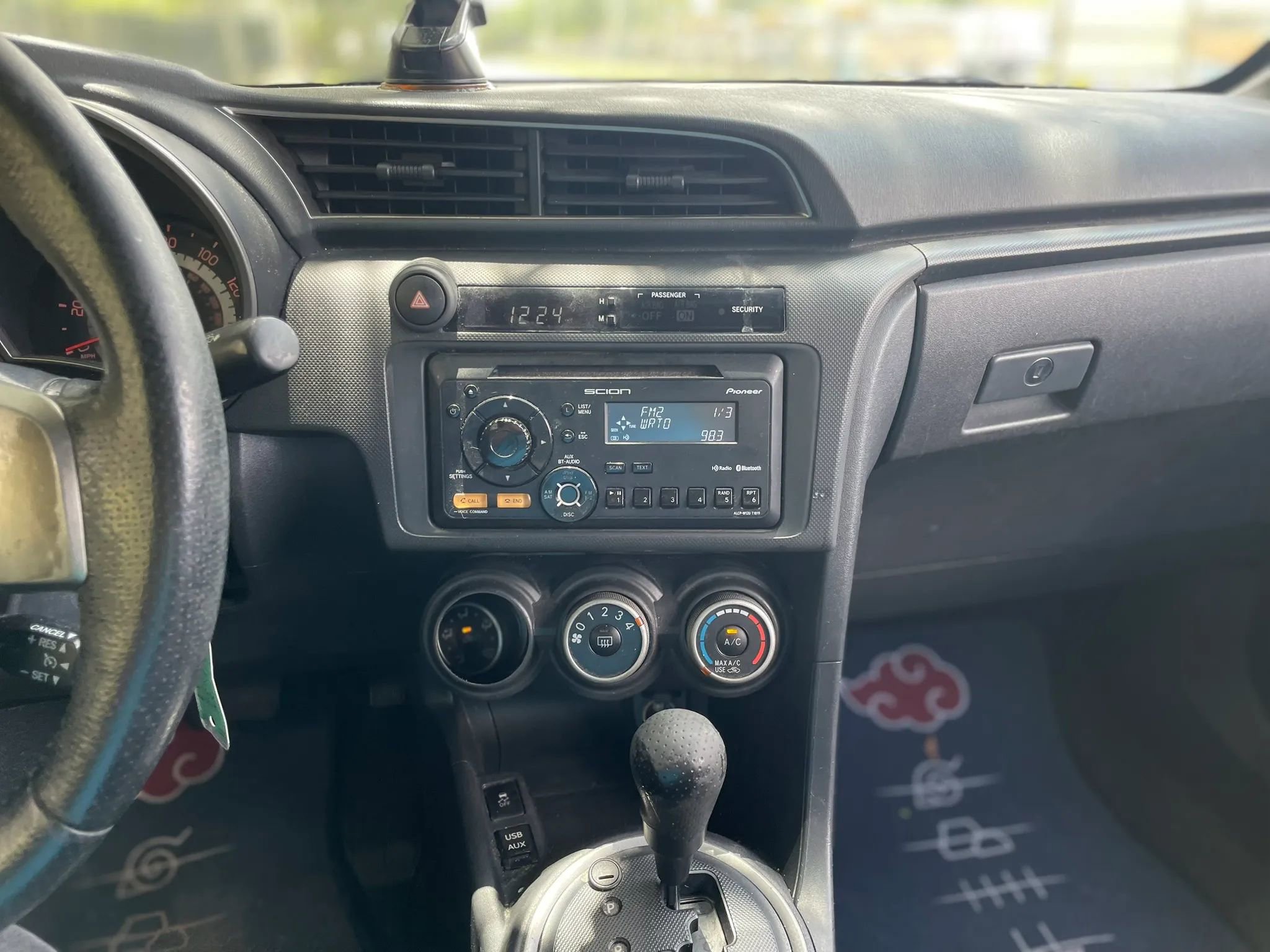 Used 2012 Scion tC FWD image 18