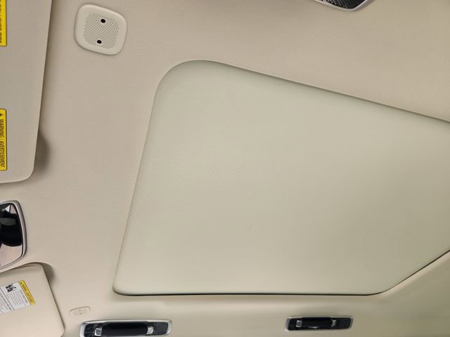 New 2026 Land Rover Range Rover SE image 17