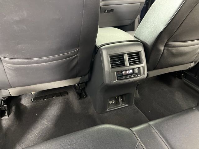 Used 2021 Volkswagen Atlas SE image 46