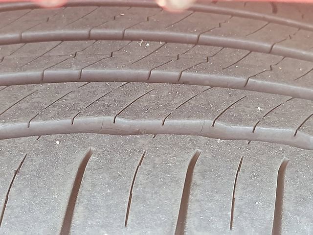 Certified 2023 Cadillac XT6 Premium Luxury image 27