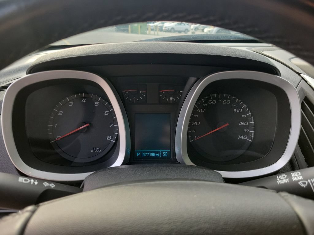 Used 2017 Chevrolet Equinox LT w/ Convenience Package FWD image 28