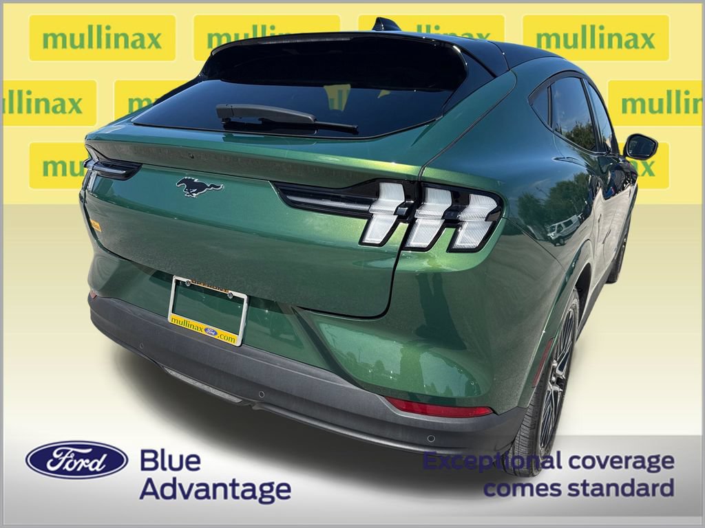 Used 2025 Ford Mustang Mach-E Premium RWD image 4