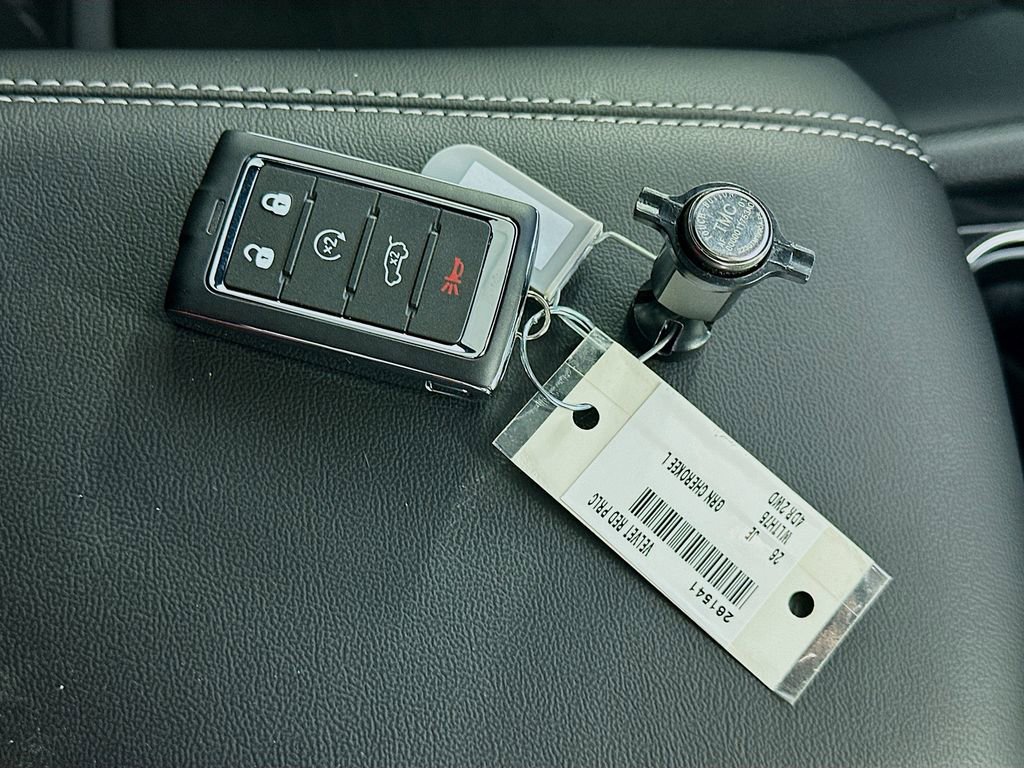 New 2026 Jeep Grand Cherokee L 2WD image 20