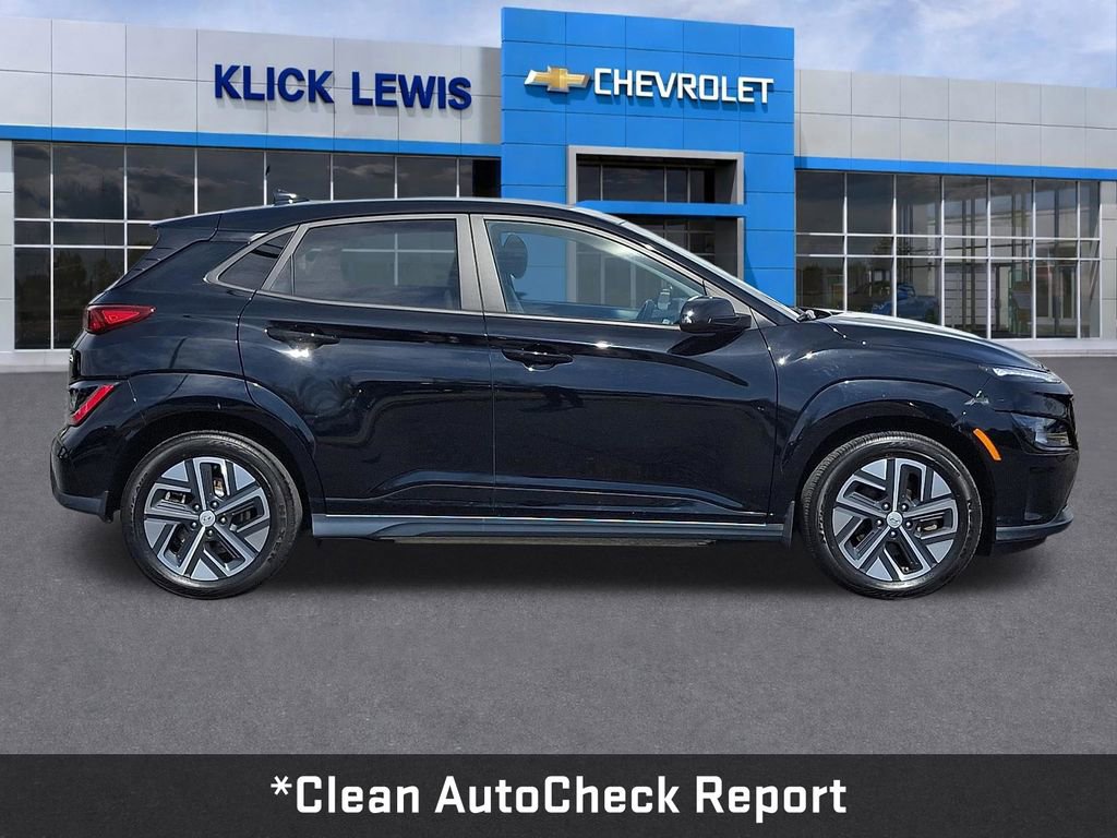 Used 2023 Hyundai Kona SE image 9