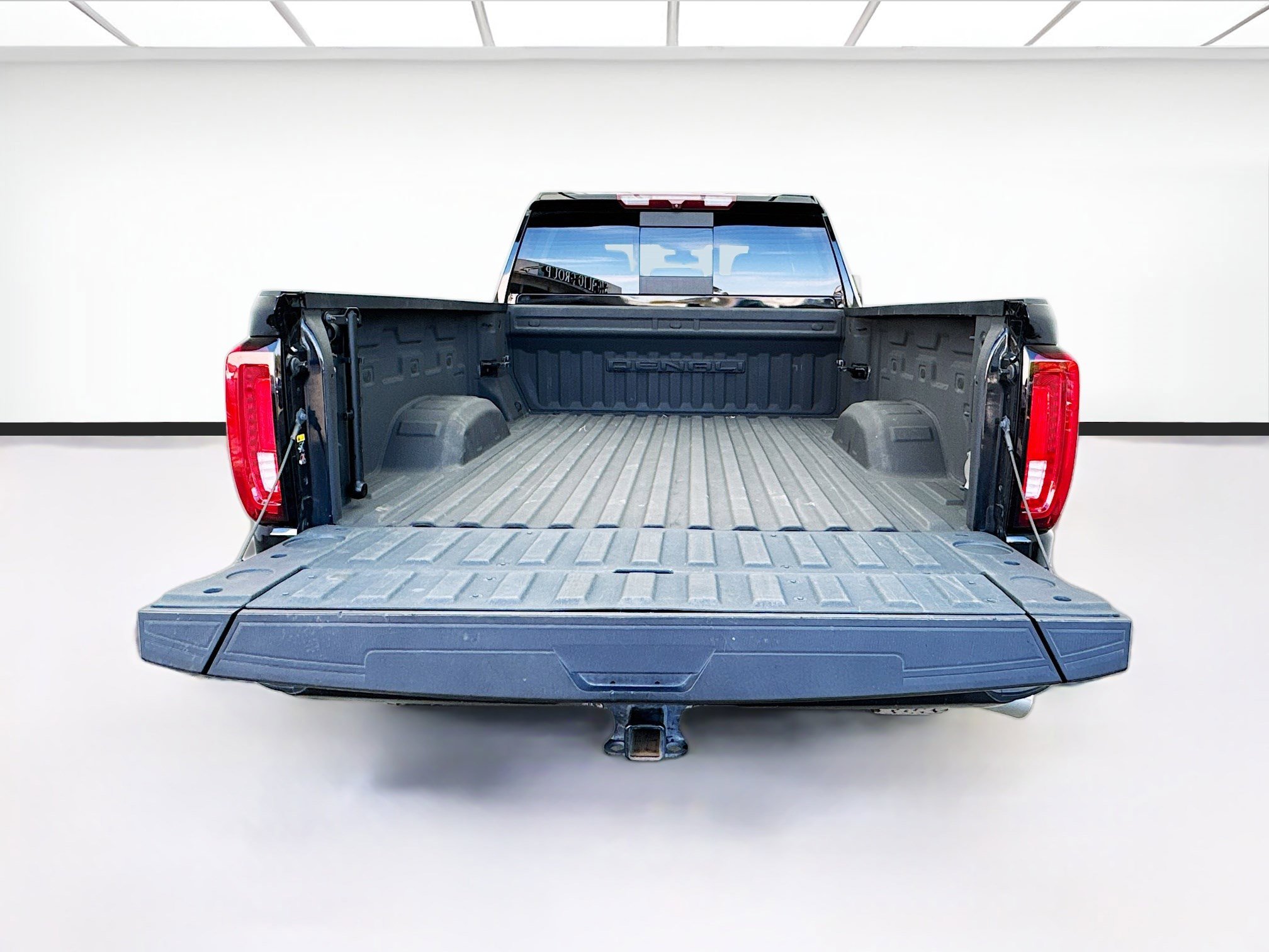 Used 2021 GMC Sierra 2500 Denali image 17