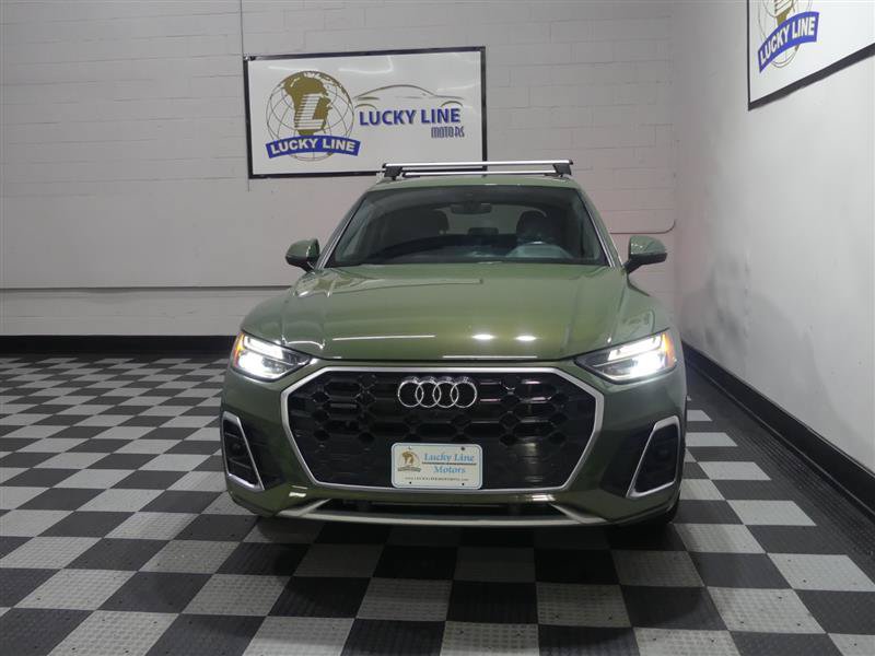 Used 2021 Audi Q5 e Premium Plus w/ Premium Plus Package AWD/4WD image 2