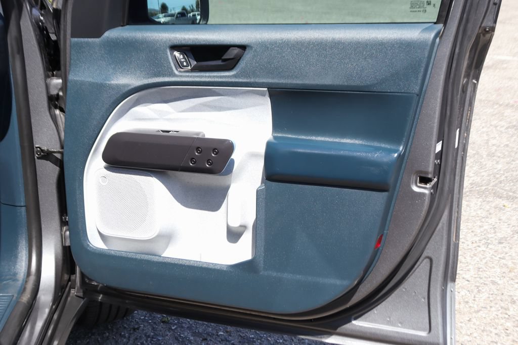 Used 2025 Ford Maverick XLT w/ XLT Luxury Package FWD image 39
