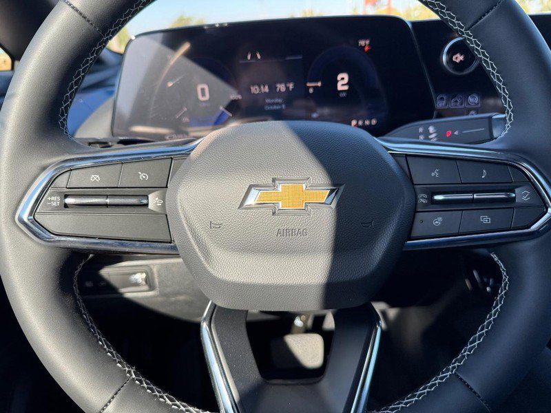 New 2026 Chevrolet Equinox EV LT FWD image 12