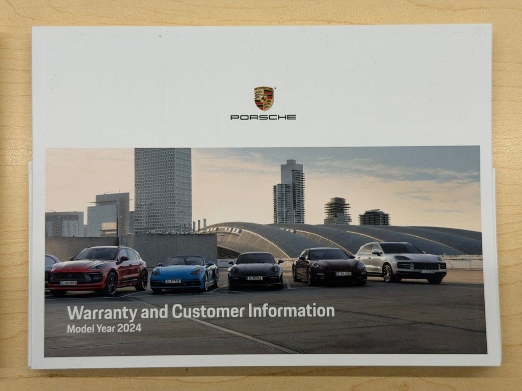 Used 2024 Porsche Cayenne Turbo GT AWD/4WD image 46