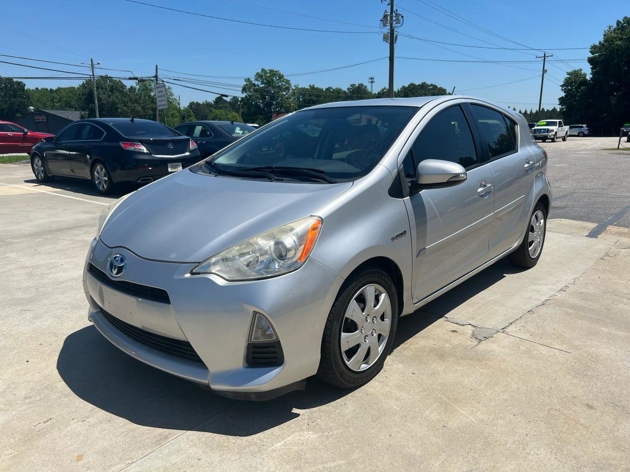 Used 2013 Toyota Prius C Two FWD image 2
