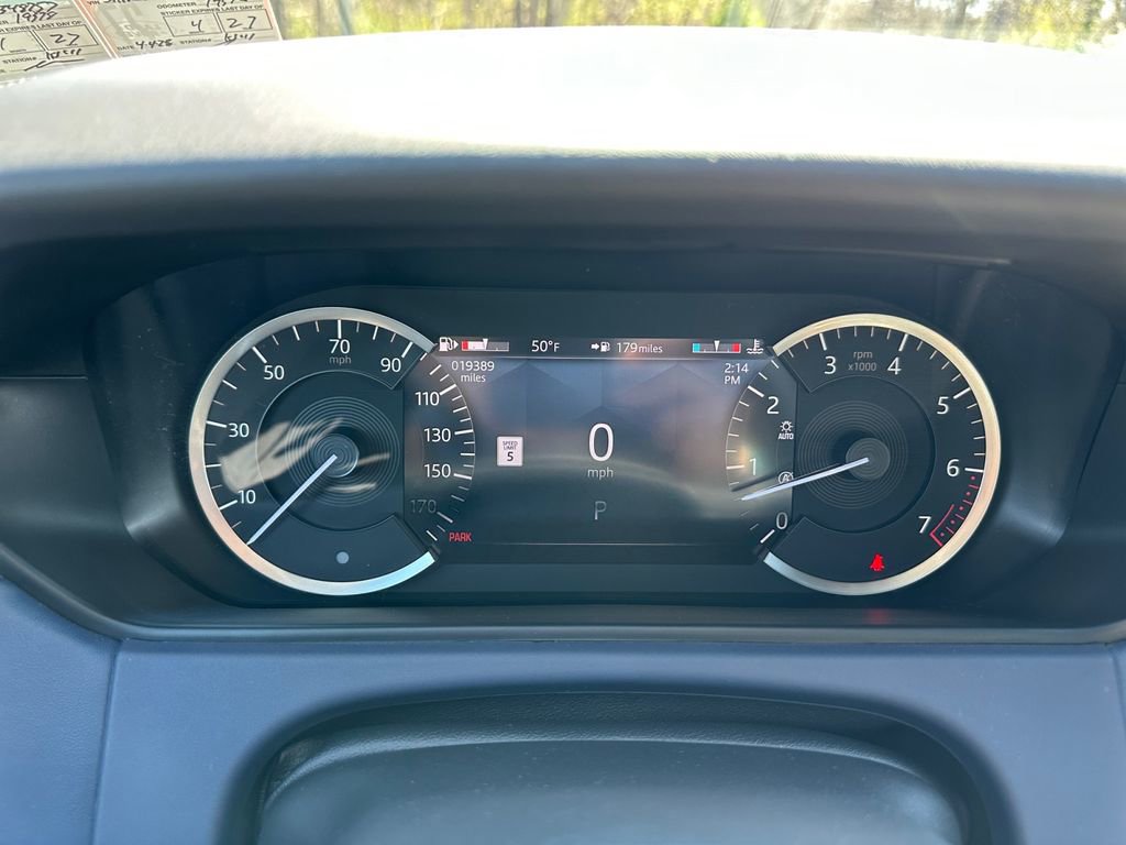 Used 2023 Land Rover Range Rover Velar HST AWD/4WD image 14