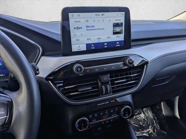 Used 2022 Ford Escape SEL w/ Technology Package image 15