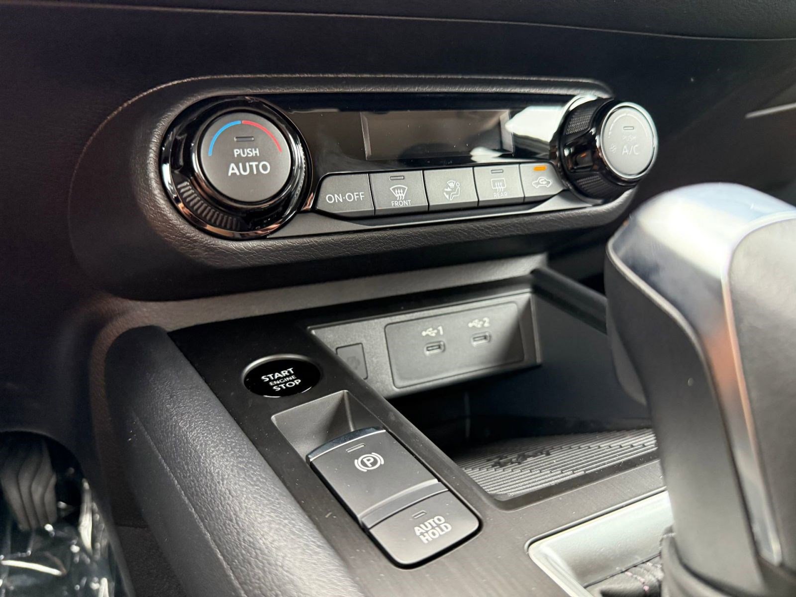 New 2026 Nissan Kicks SV w/ Cold Weather Package image 25