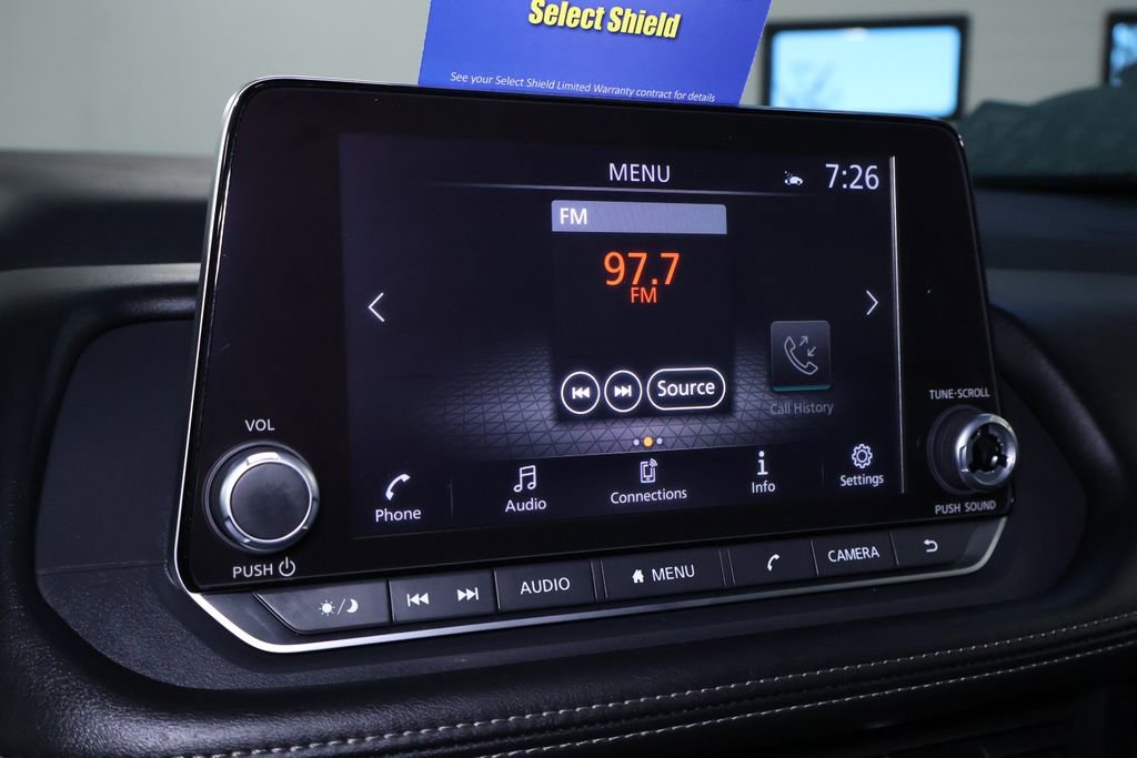 Used 2024 Nissan Rogue SV image 27