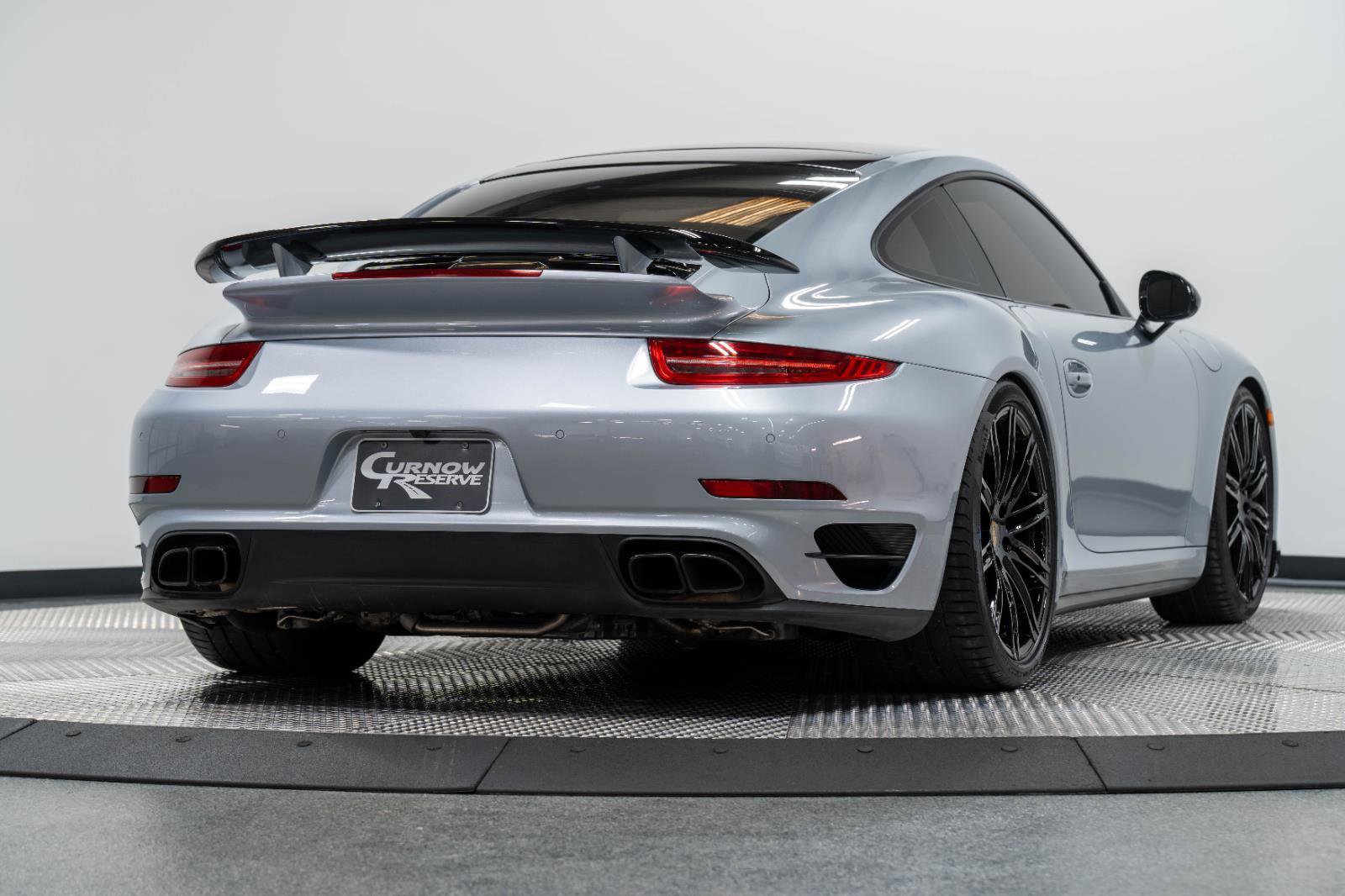 Used 2016 Porsche 911 Turbo image 27