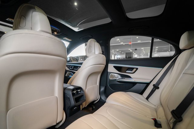 New 2026 Mercedes-Benz E 350 4MATIC Sedan image 29
