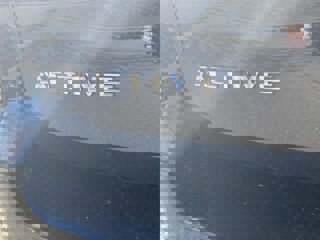 Certified 2025 Ford Expedition Active image 5