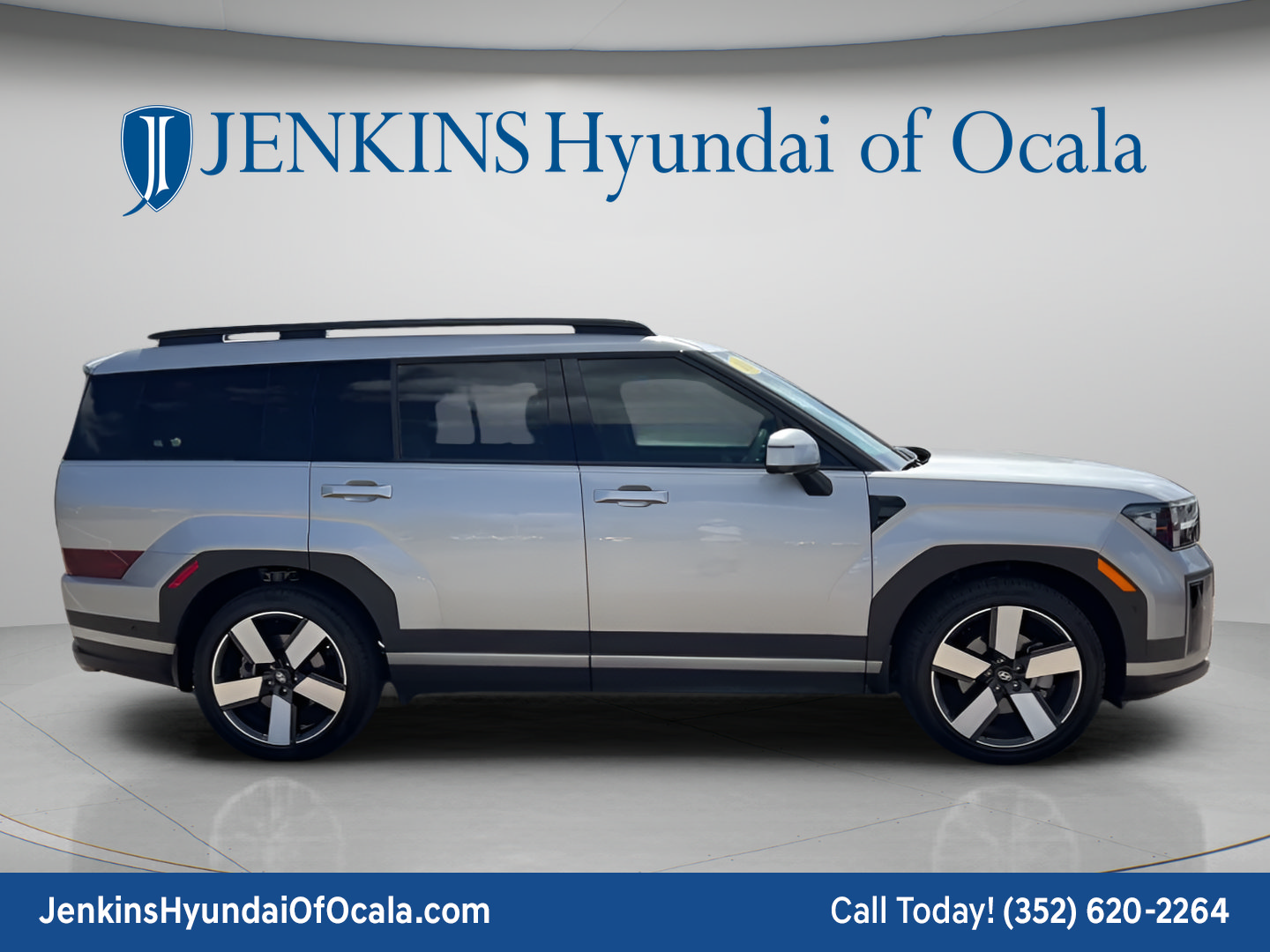 Certified 2026 Hyundai Santa Fe Limited FWD image 4