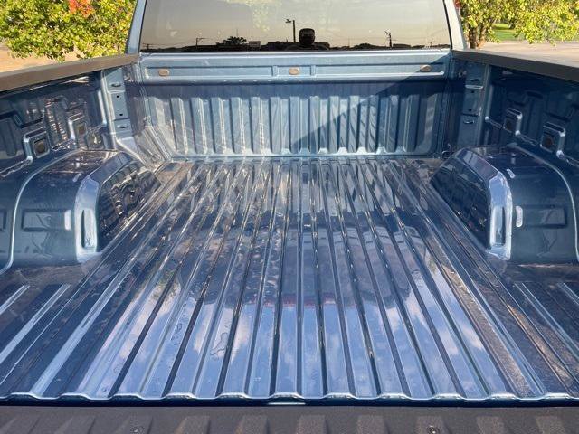 New 2026 GMC Sierra 1500 Elevation w/ LPO, Elevation Black Package image 36