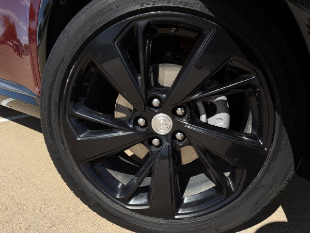 Used 2021 Buick Envision Essence w/ Sport Touring Package FWD image 9