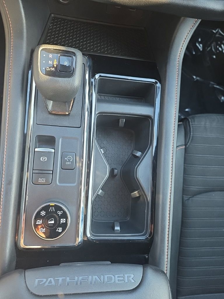 Used 2023 Nissan Pathfinder Rock Creek image 17