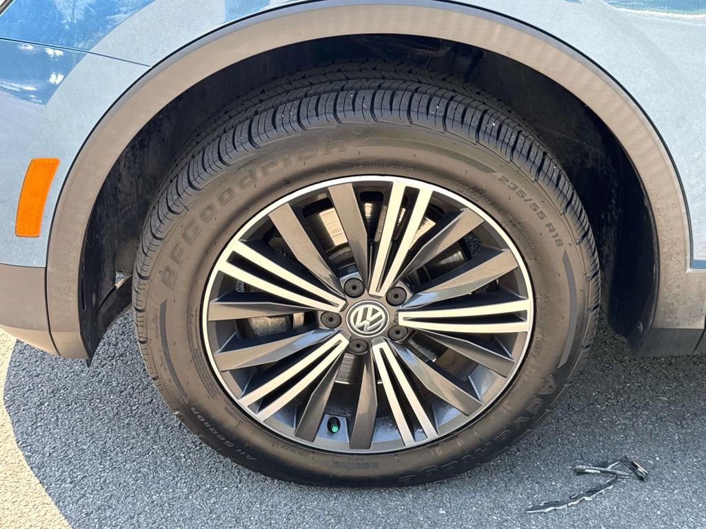 Used 2019 Volkswagen Tiguan SEL image 14