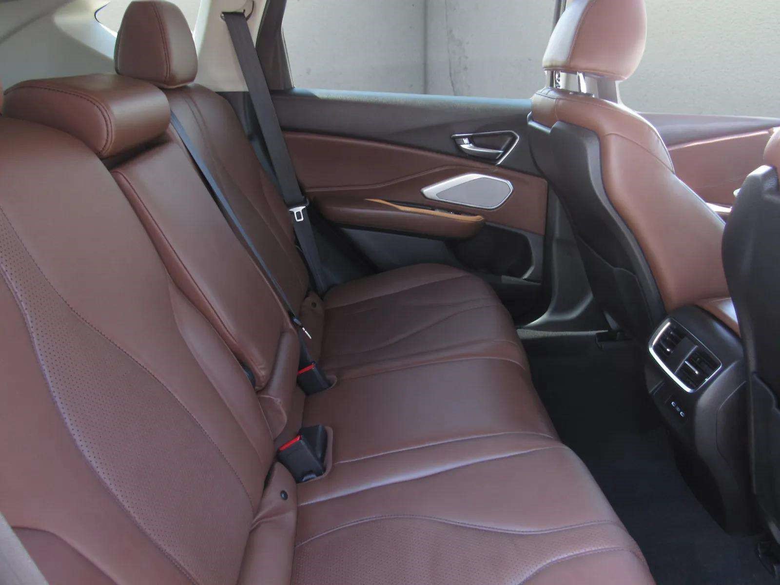 Used 2022 Acura RDX w/ Technology Package FWD image 12