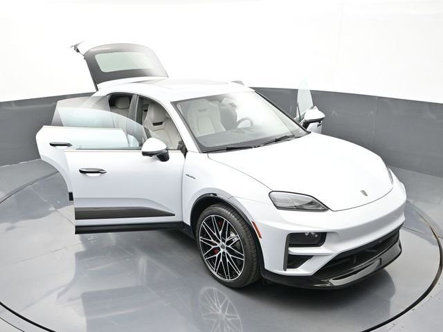 New 2025 Porsche Macan Turbo Electric image 37