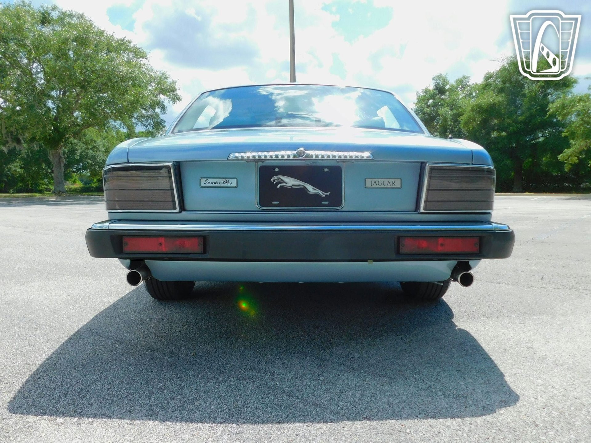 Used 1991 Jaguar XJ Vanden Plas image 37