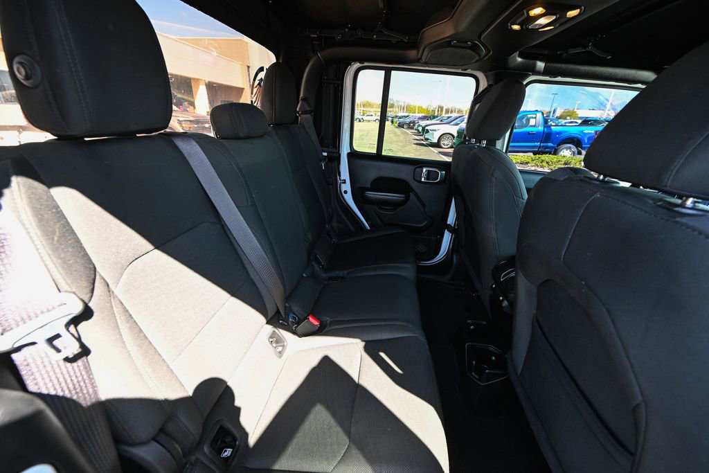 Used 2020 Jeep Gladiator Sport w/ Quick Order Package 24S image 27