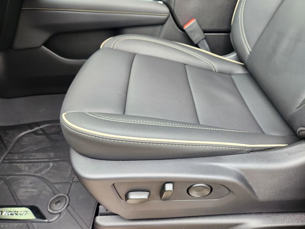 New 2026 Chevrolet Tahoe Premier w/ Sun And Tow Package image 18