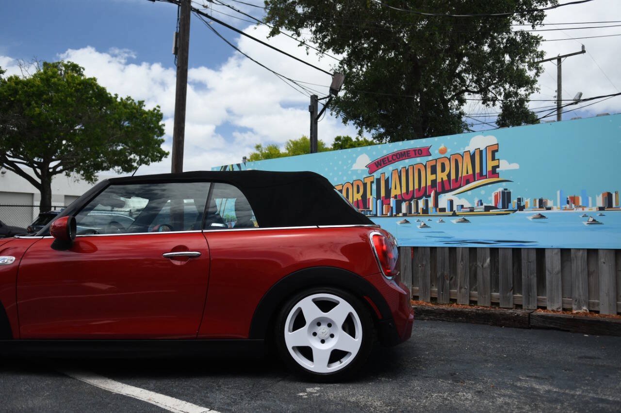 Used 2016 MINI Cooper S FWD image 9