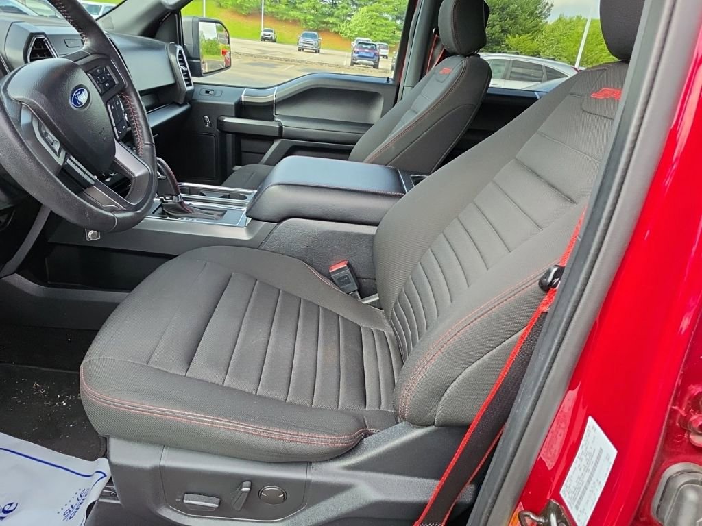 Used 2019 Ford F150 XLT w/ Equipment Group 302A Luxury AWD/4WD image 3