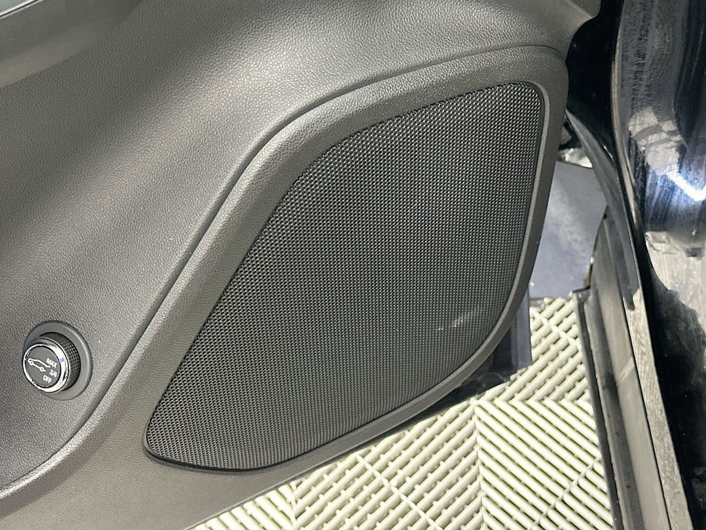 Used 2024 Chevrolet Blazer LT w/ Midnight/Sport Edition image 25