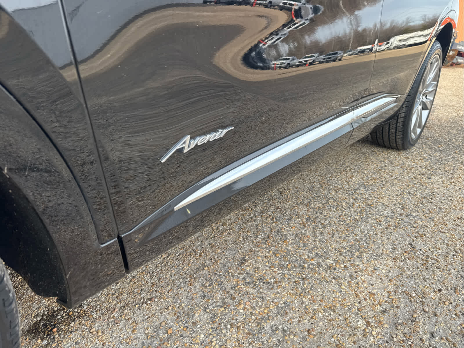 Used 2023 Buick Envision Avenir image 14