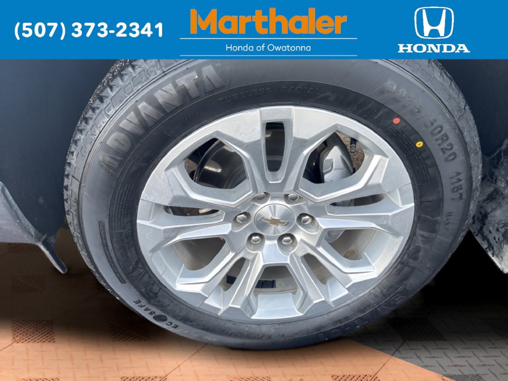 Used 2024 Chevrolet Silverado 1500 LTZ w/ LTZ Convenience Package II AWD/4WD image 26