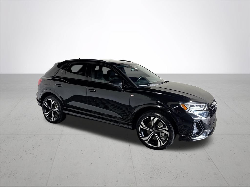 Used 2023 Audi Q3 2.0T Premium Plus AWD/4WD image 4