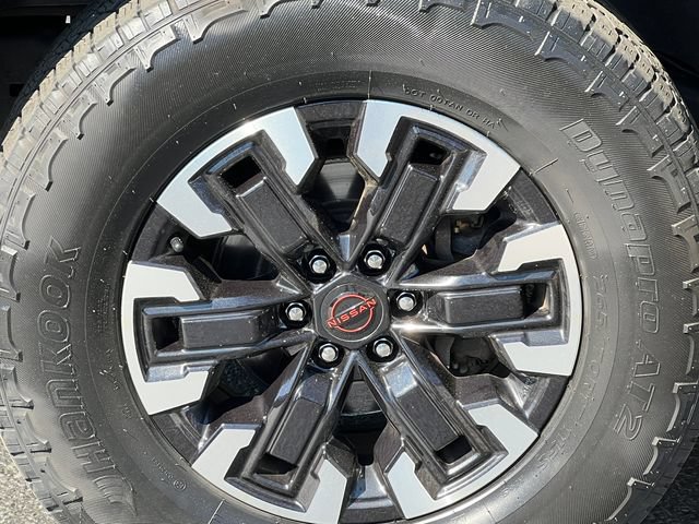 Used 2023 Nissan Frontier PRO-4X AWD/4WD image 7