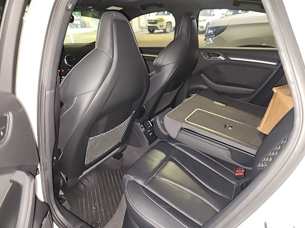 Used 2019 Audi RS 3 w/ Technology Package image 3