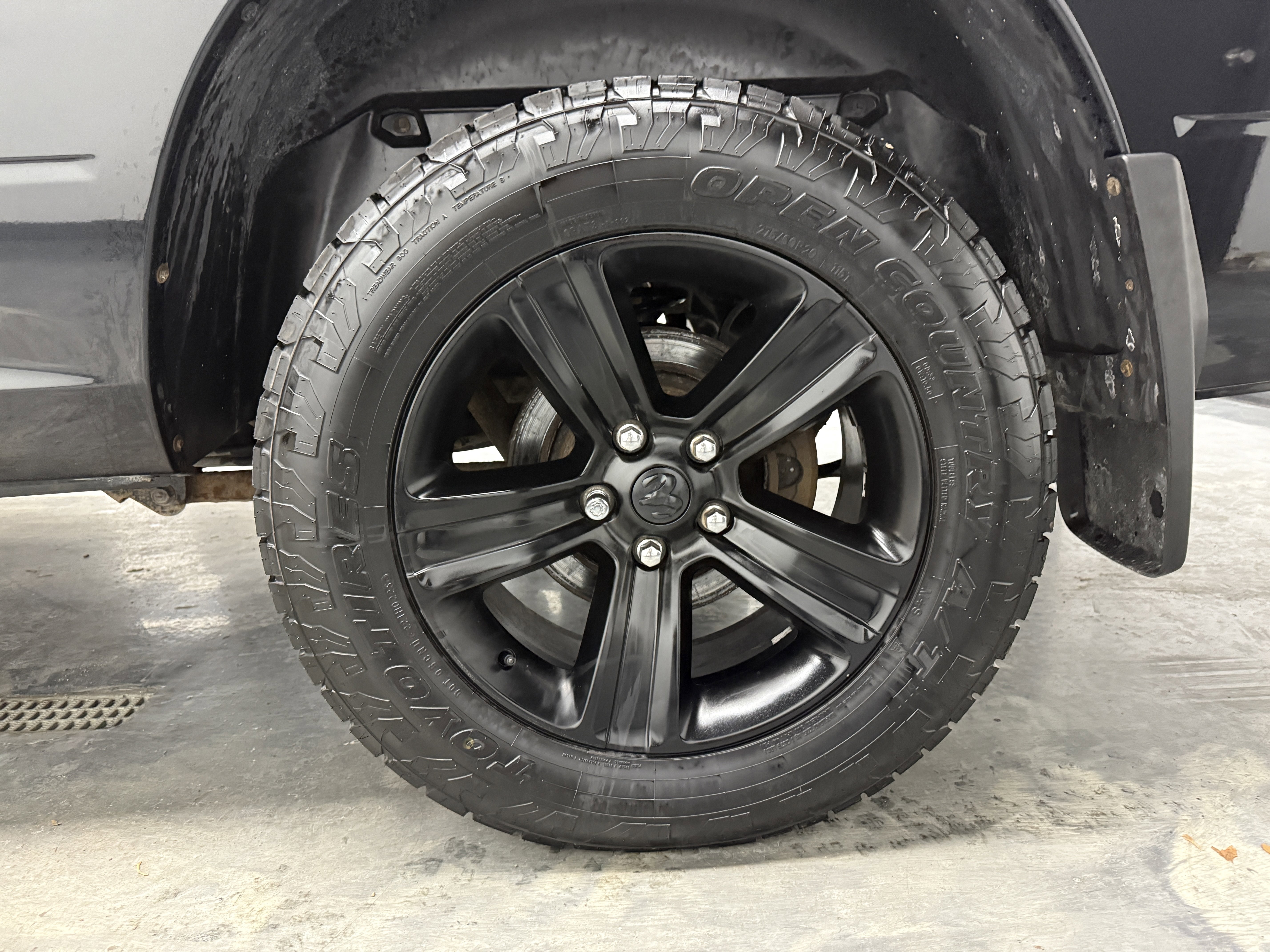 Used 2018 RAM 1500 Sport w/ Sport Premium Group image 25