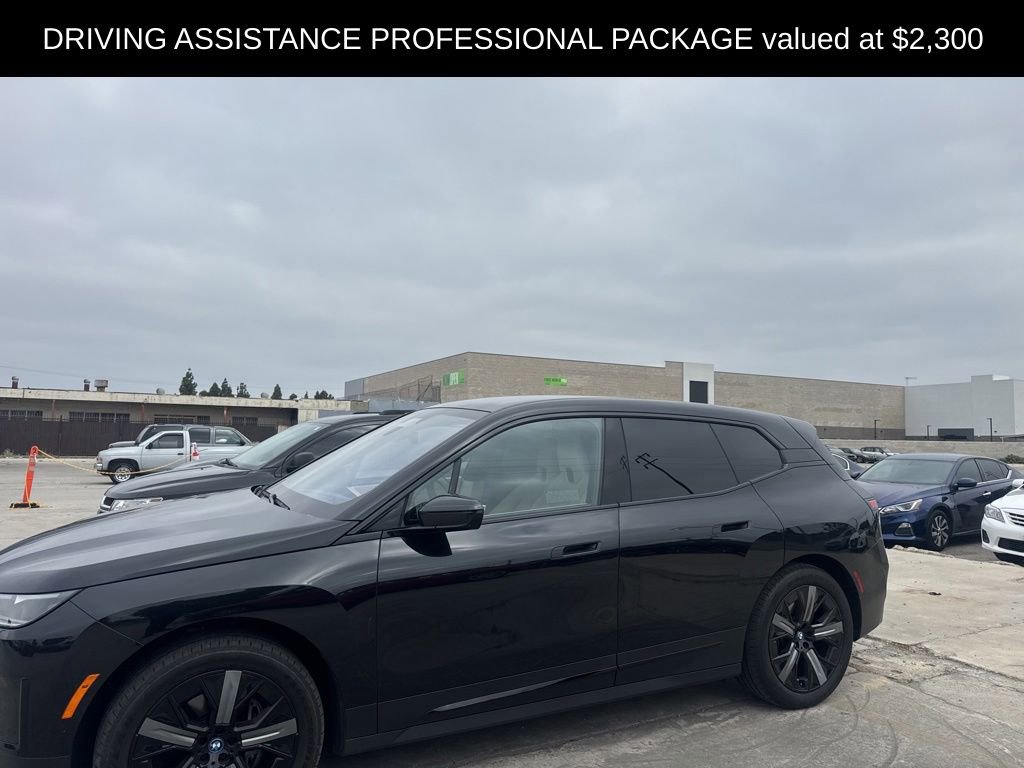 Certified 2024 BMW iX xDrive50 AWD/4WD image 2