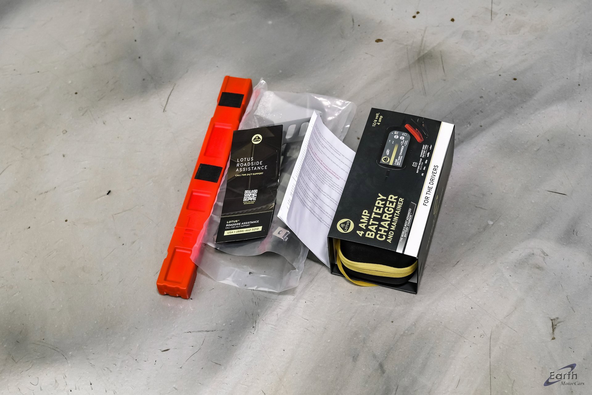 Used 2024 Lotus Emira First Edition image 92