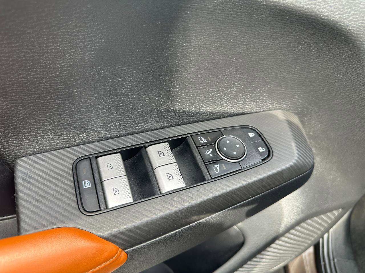 Used 2022 Mitsubishi Outlander SEL AWD/4WD image 38