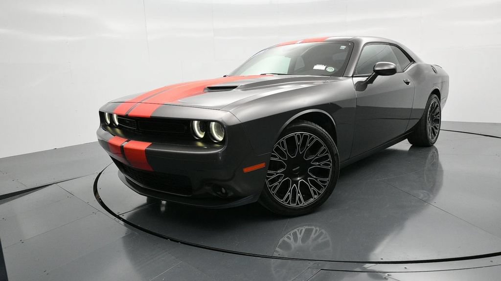 Used 2019 Dodge Challenger SXT w/ Blacktop Package RWD image 9