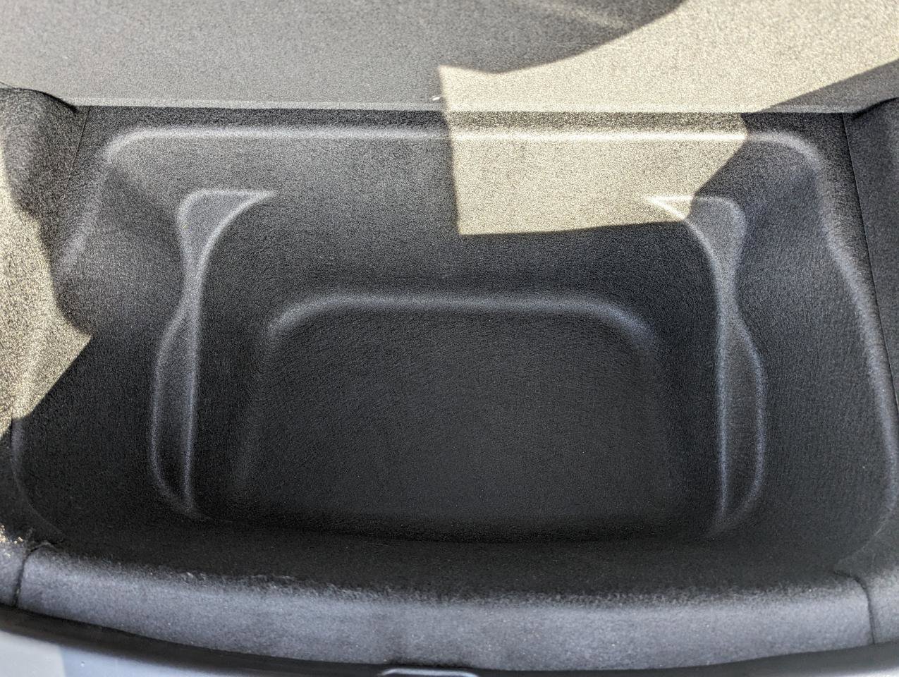 Used 2021 Tesla Model Y Long Range image 41