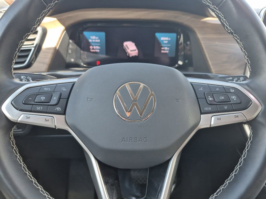 Used 2024 Volkswagen Atlas SE image 19