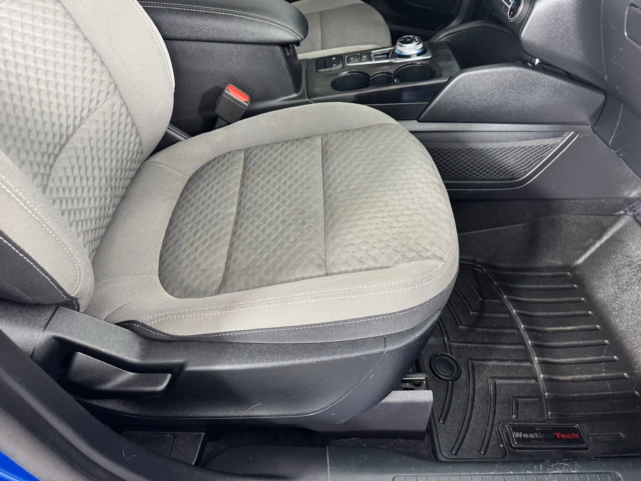 Used 2020 Ford Escape SE AWD/4WD image 48