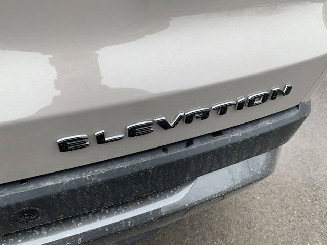 Used 2025 GMC Terrain Elevation w/ Elevation Premium Package image 9