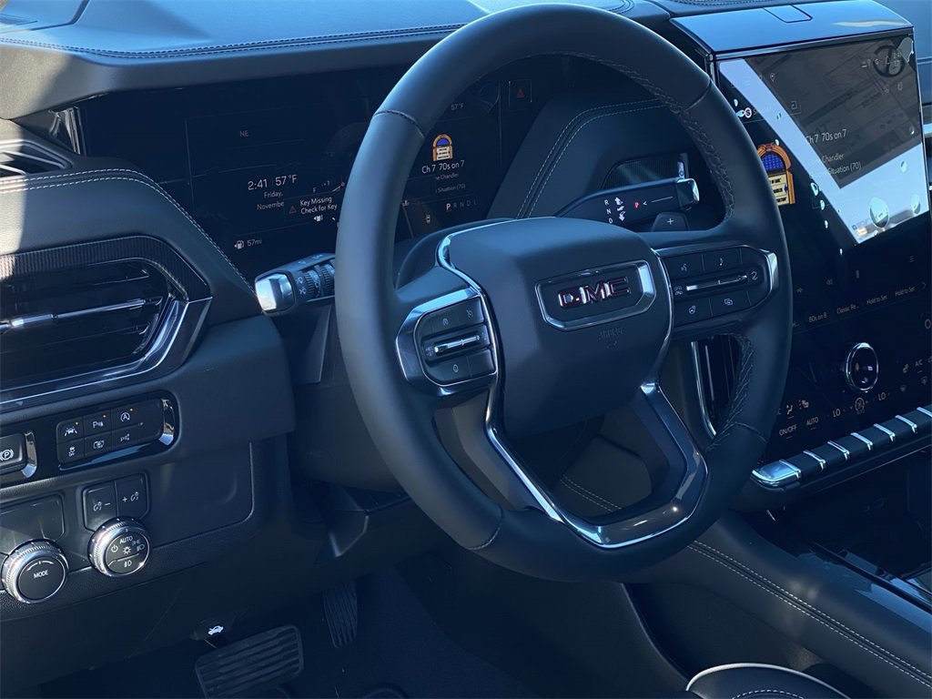 New 2026 GMC Yukon Elevation image 18